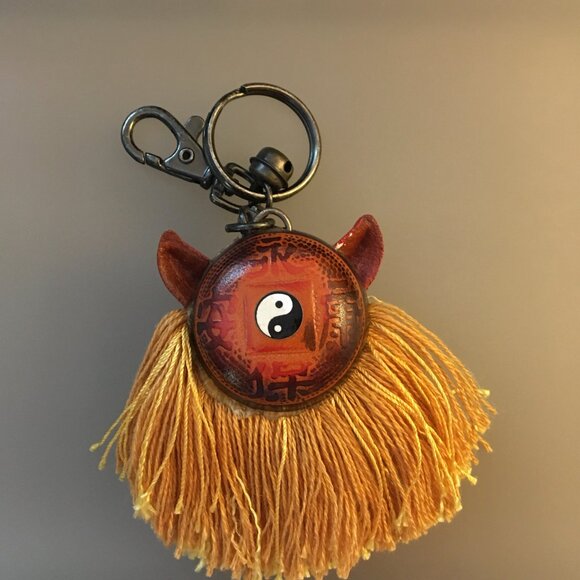 Chinese Lion keychain - Picture 2 of 2